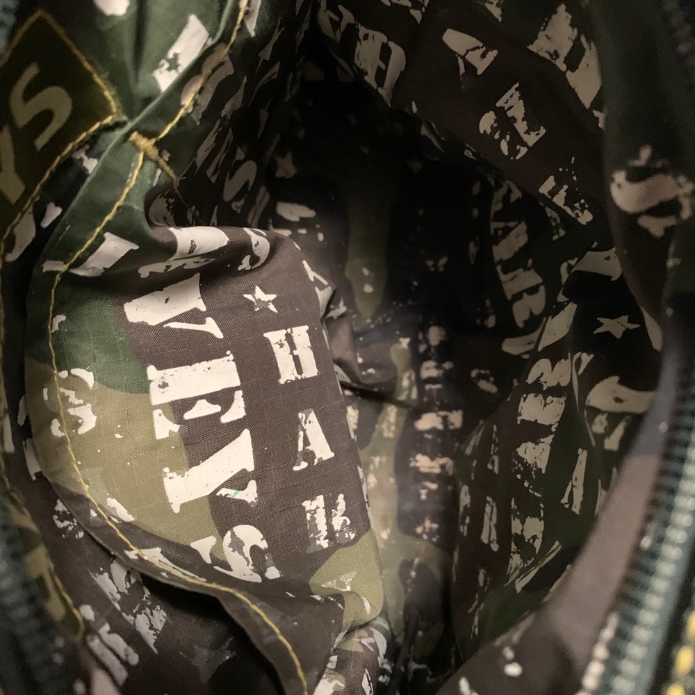 Harvey’s Sid Bombshell. Excellent Condition - image 3